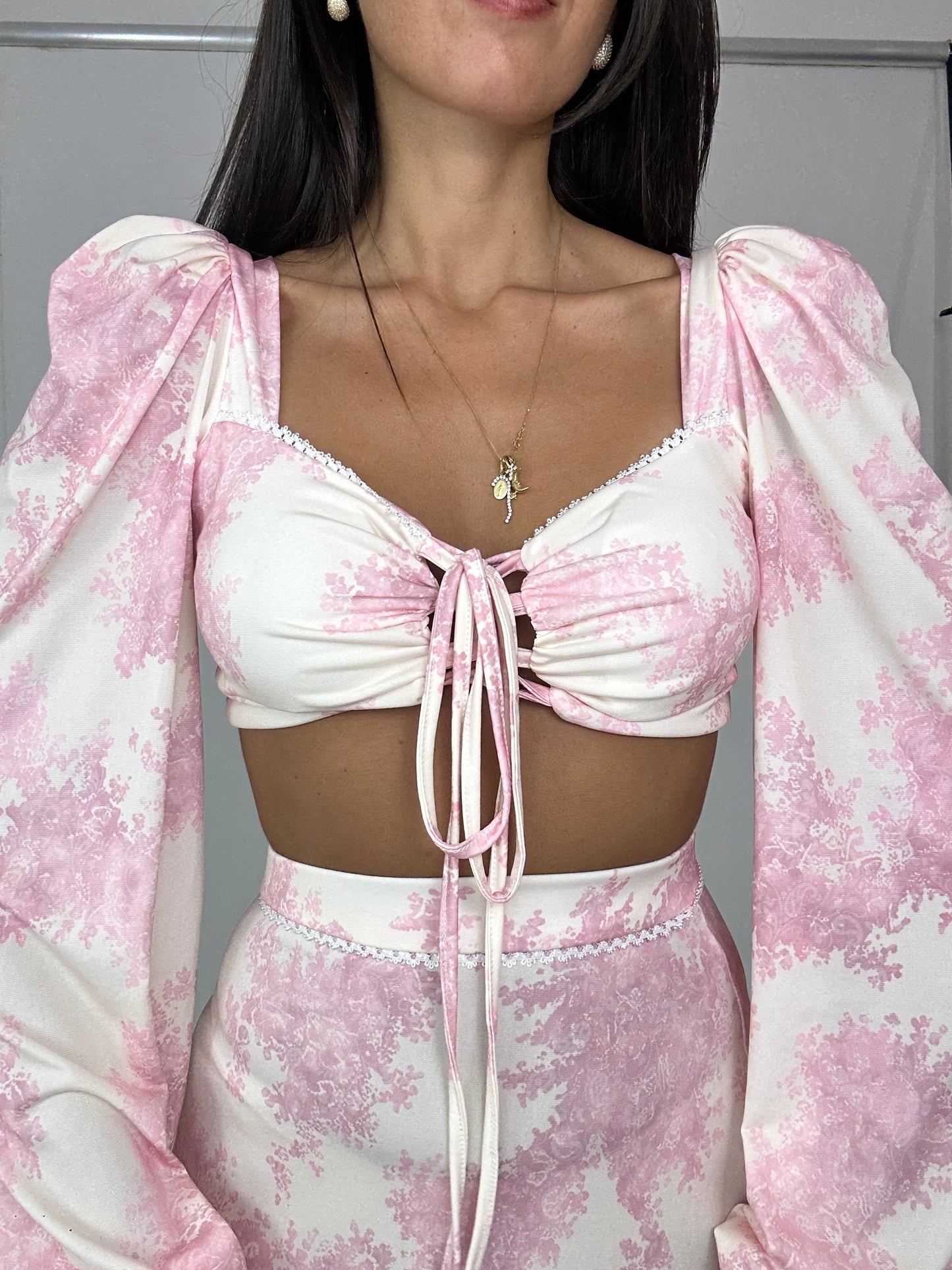 Cooridnato gonna top rosa bianco