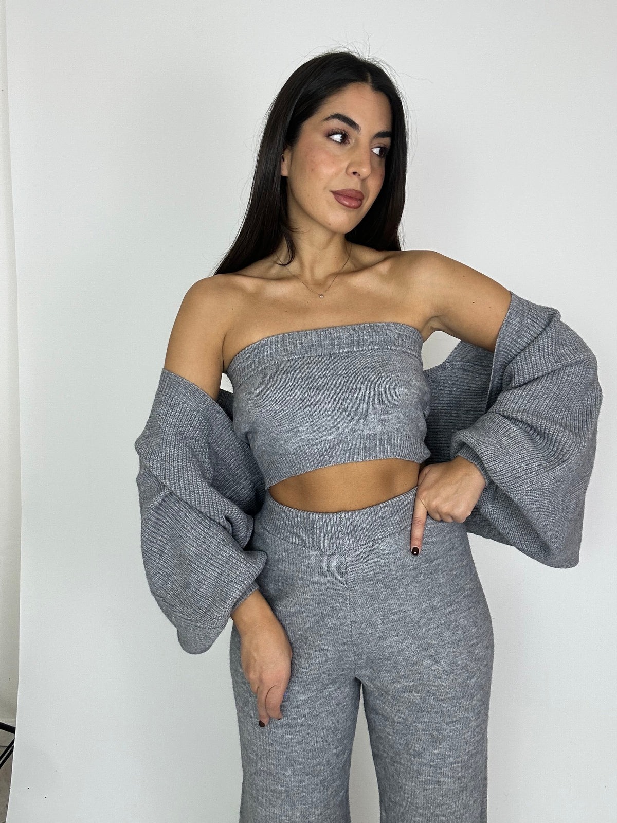 Coordinato tre pezzi in lana grigio