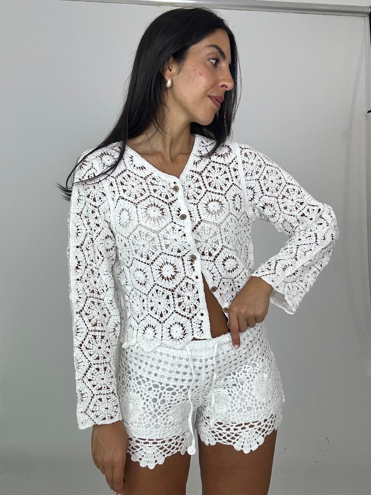 Pantaloncino macrame’