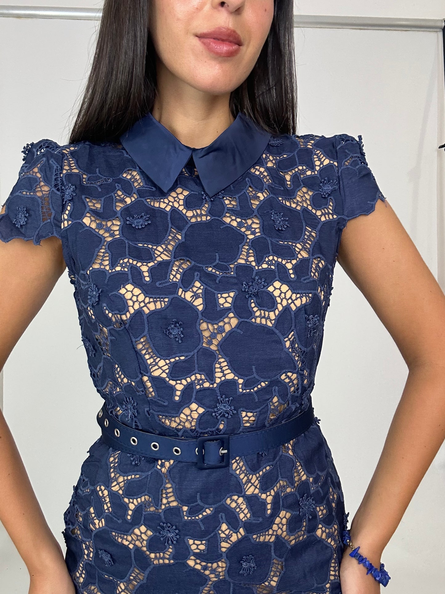 Tubino in merletto blu