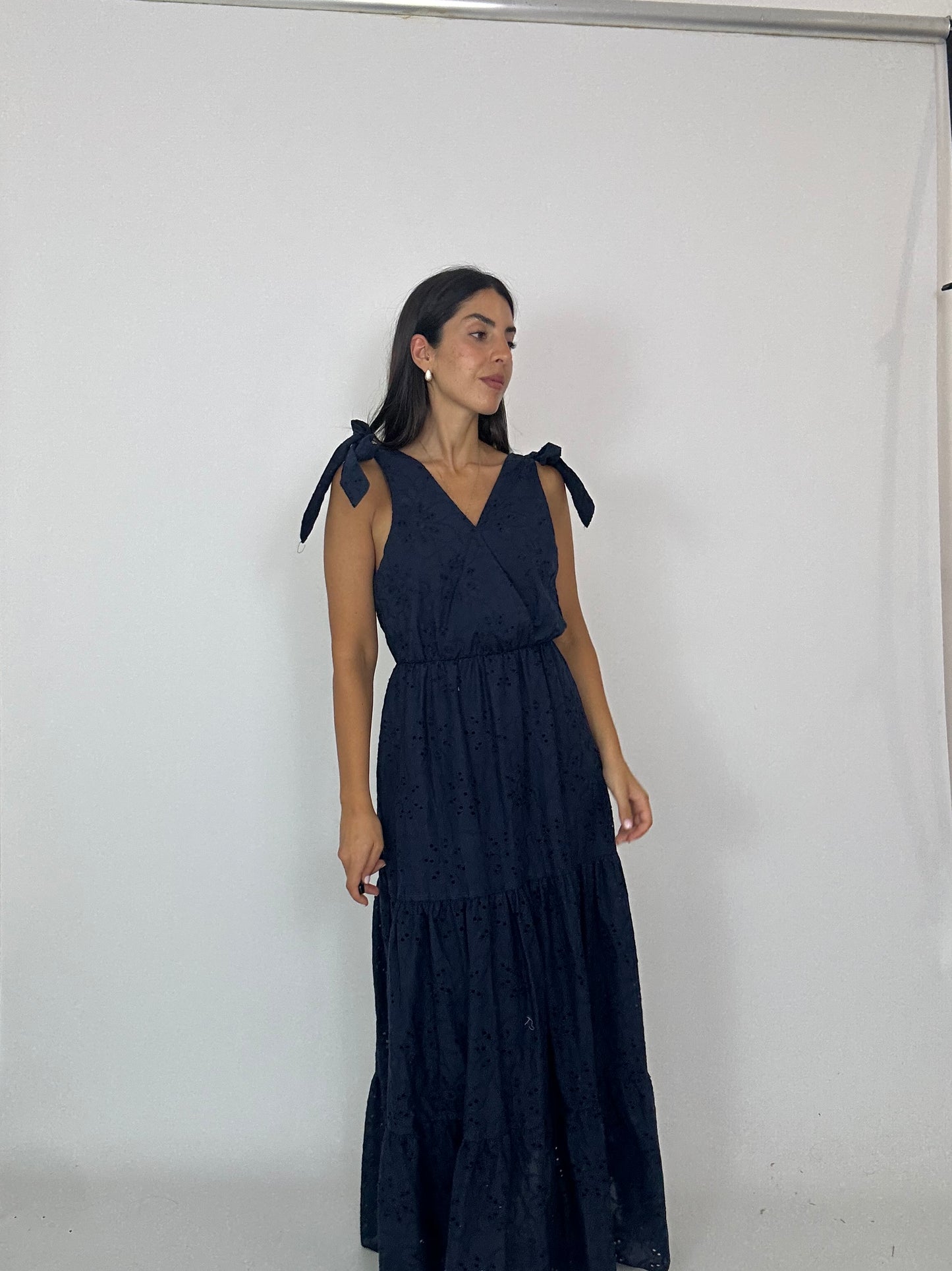 Abito blu in pizzo San gallo
