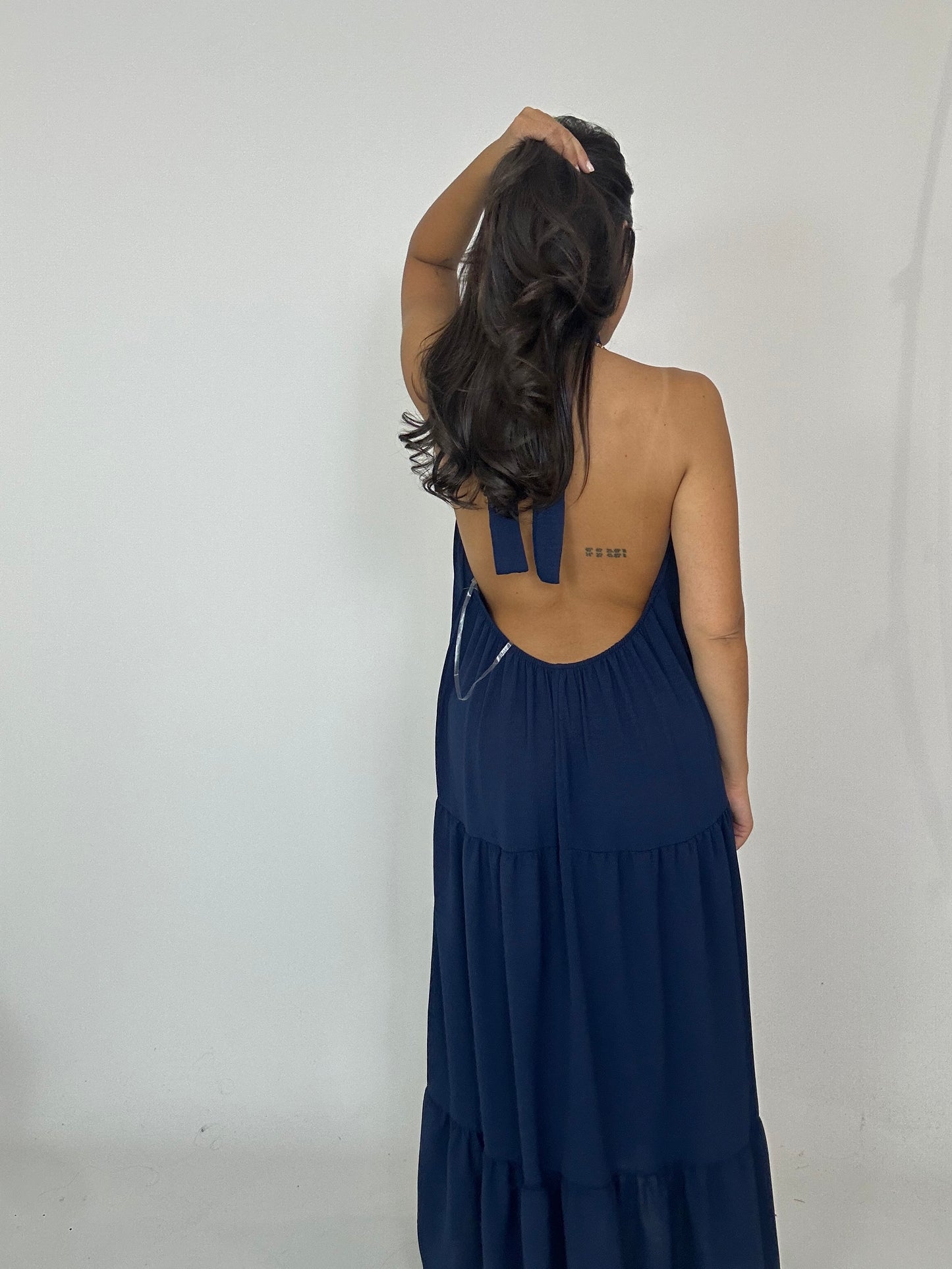 Abito scollato blu