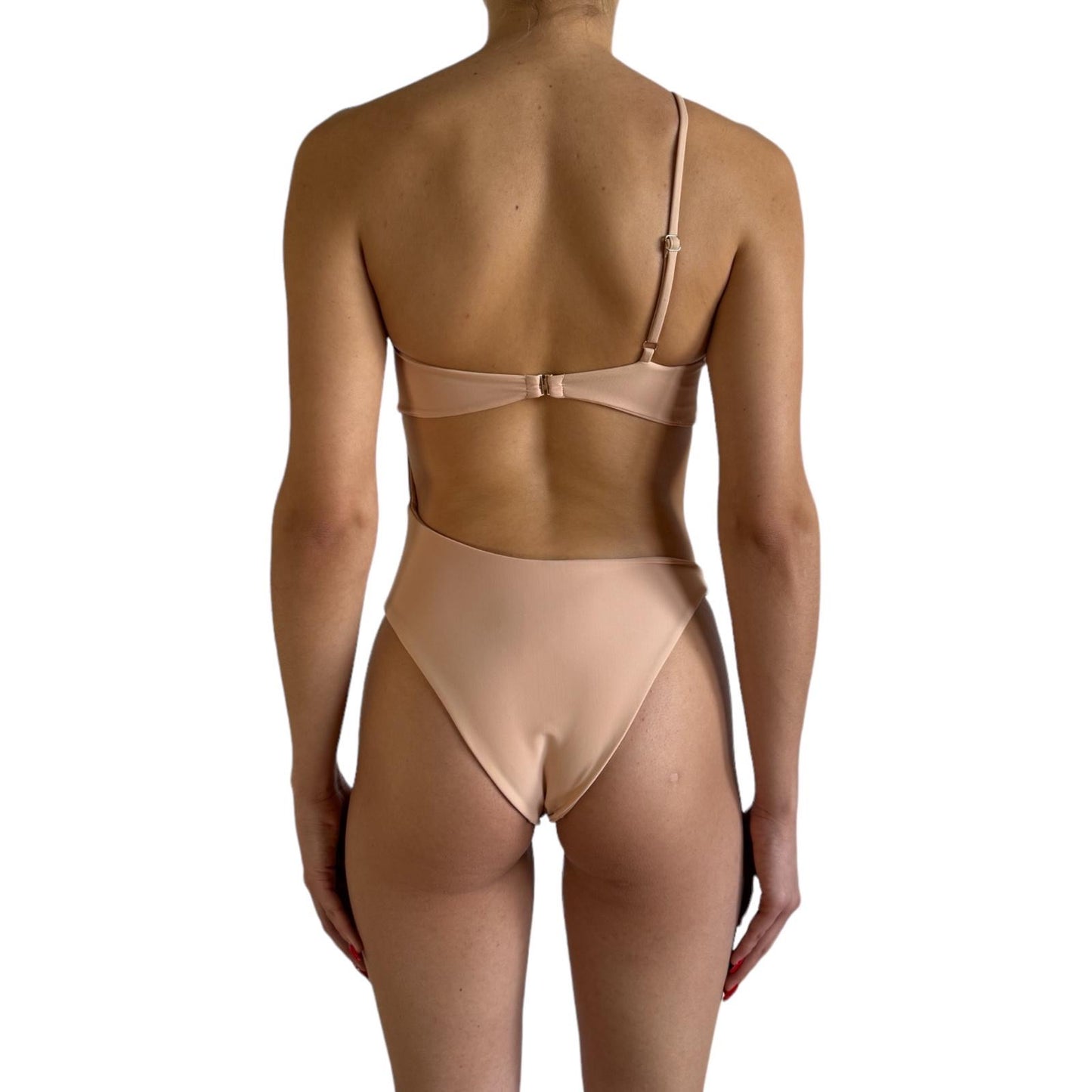 Intero nodo nude