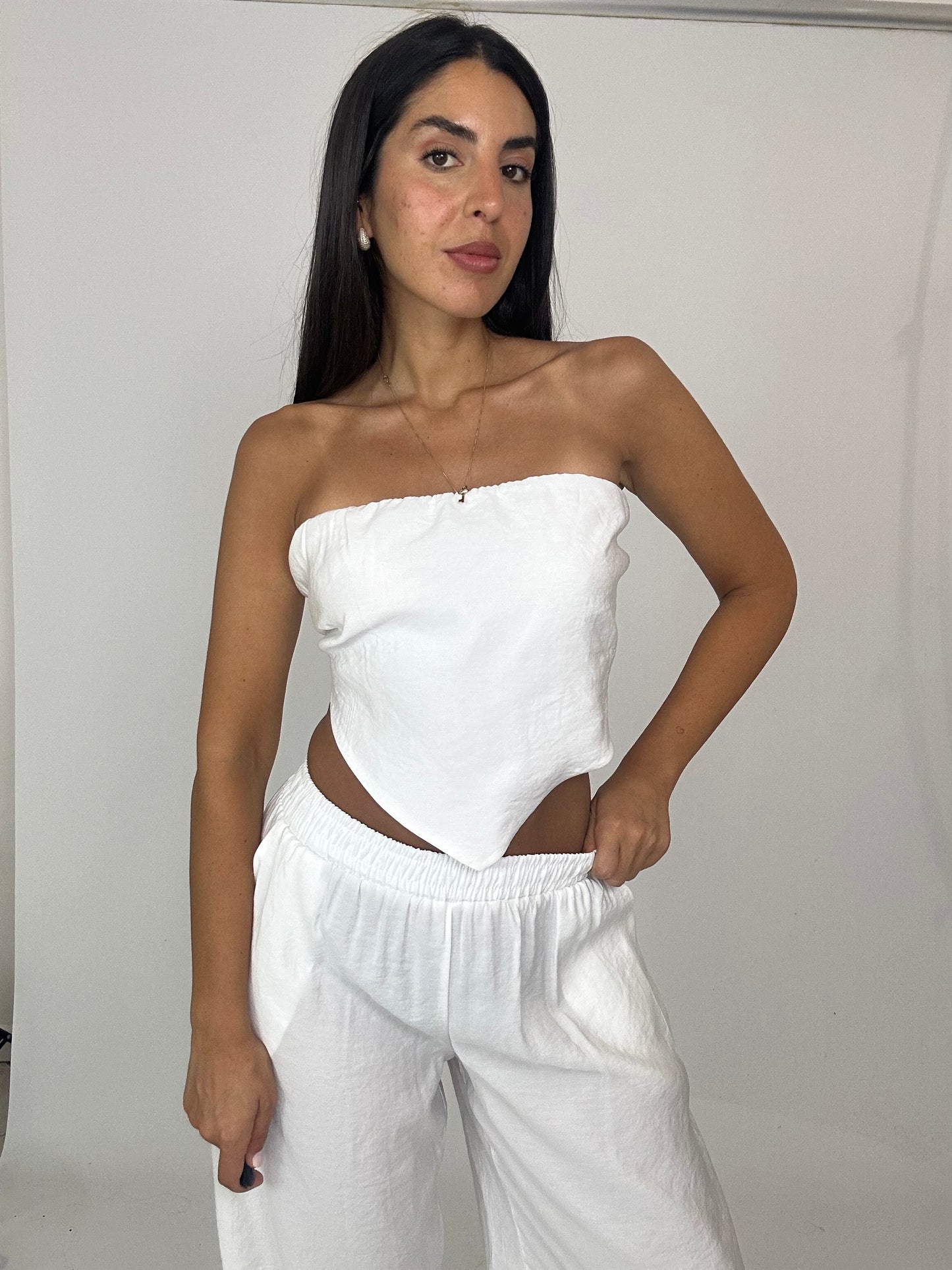 Completo  bianco top bandana