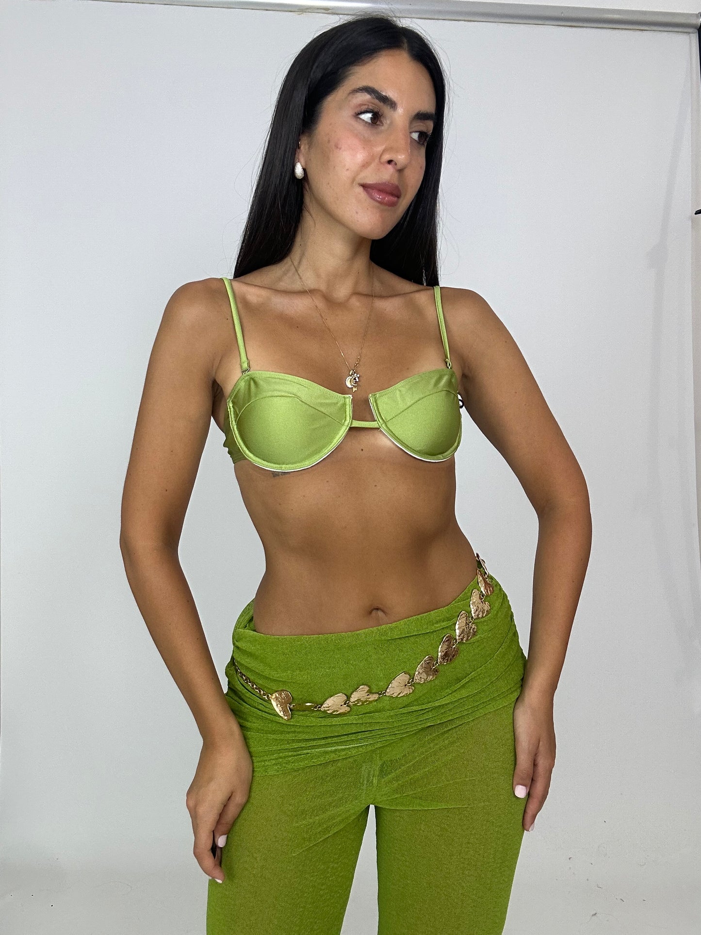 Costume più pantalone velato verde