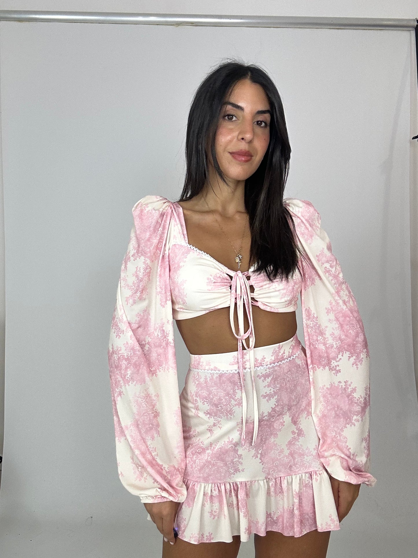Cooridnato gonna top rosa bianco