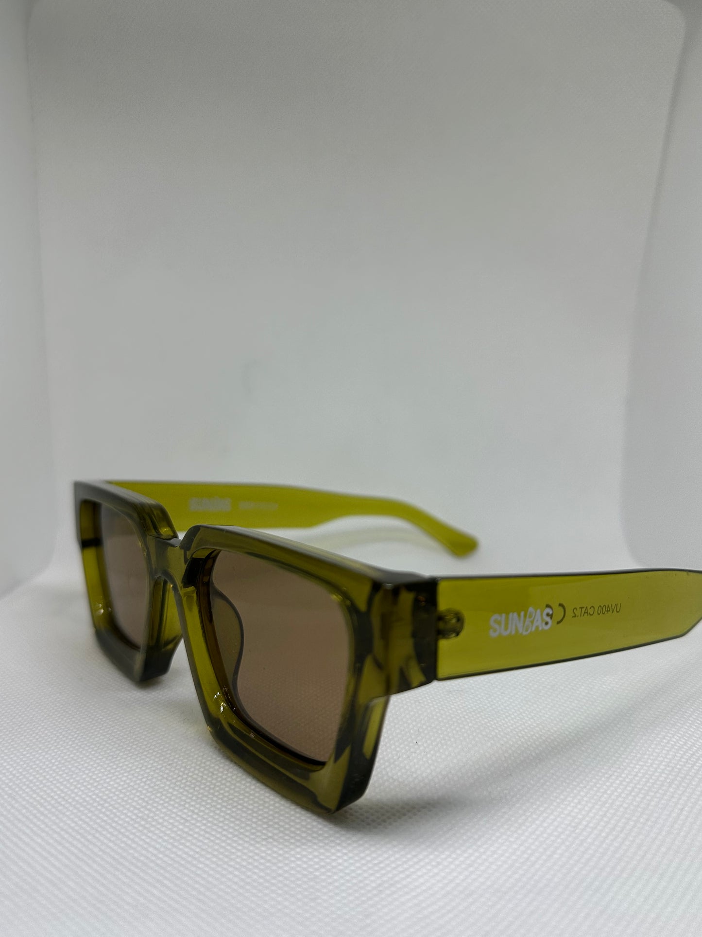 Occhiali grandi verdi