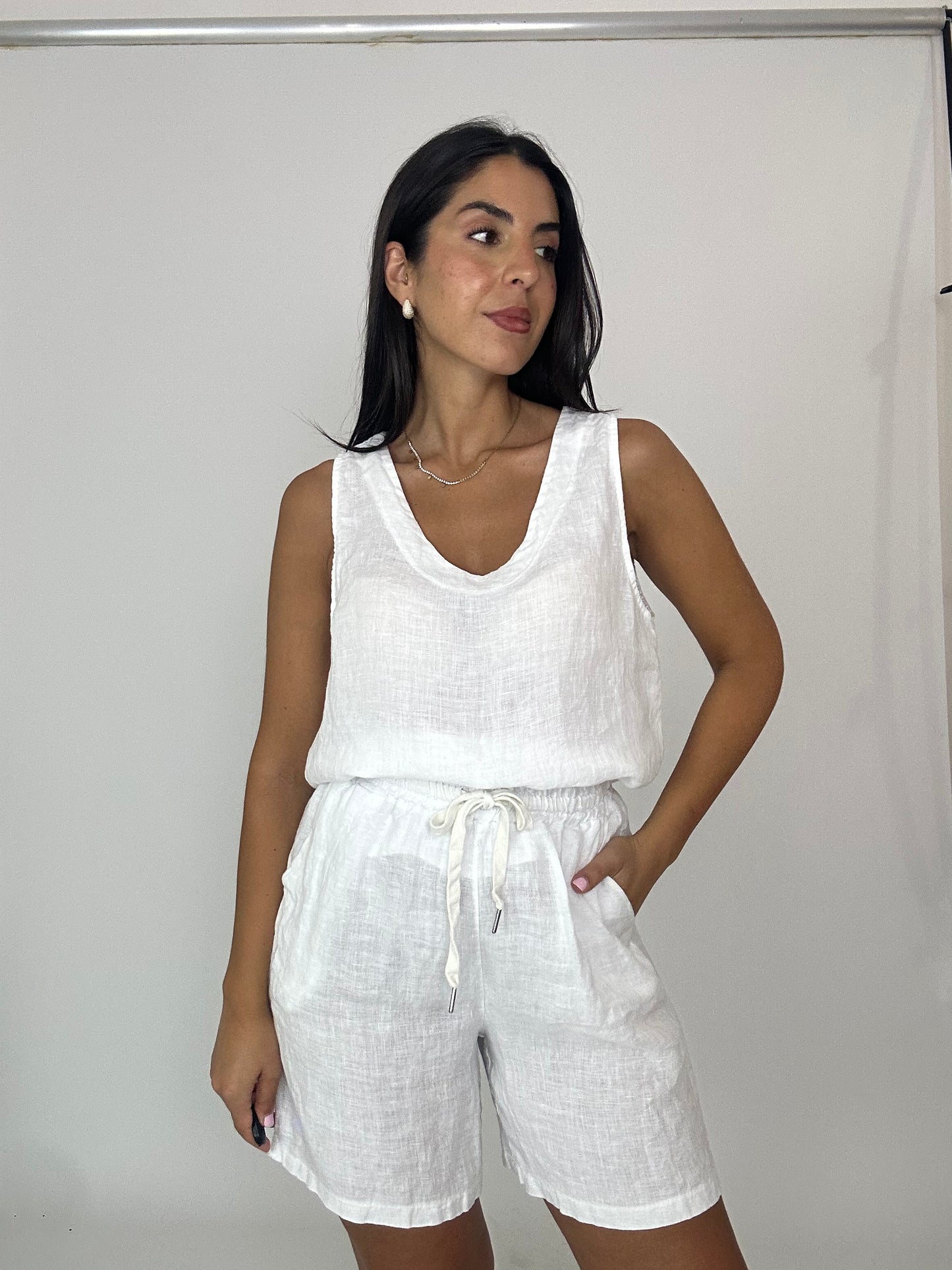 Coordinato 100% Lino bermuda e canotta