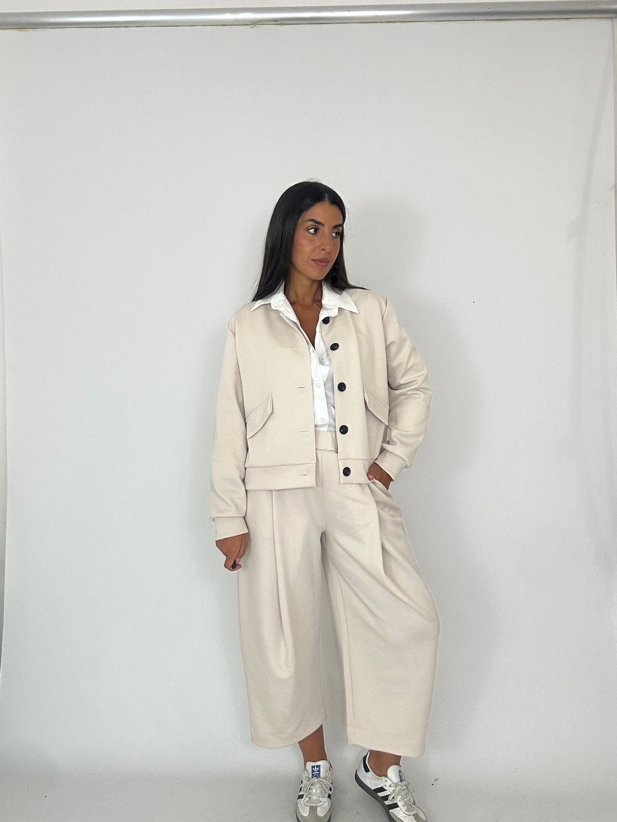Tuta beige