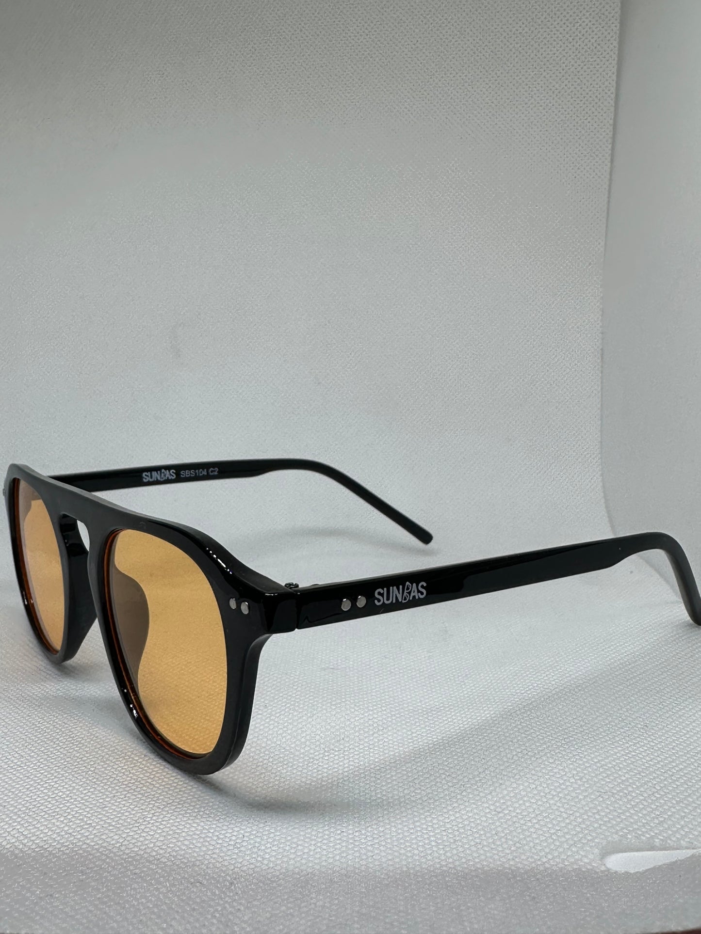 Occhiali lente arancione