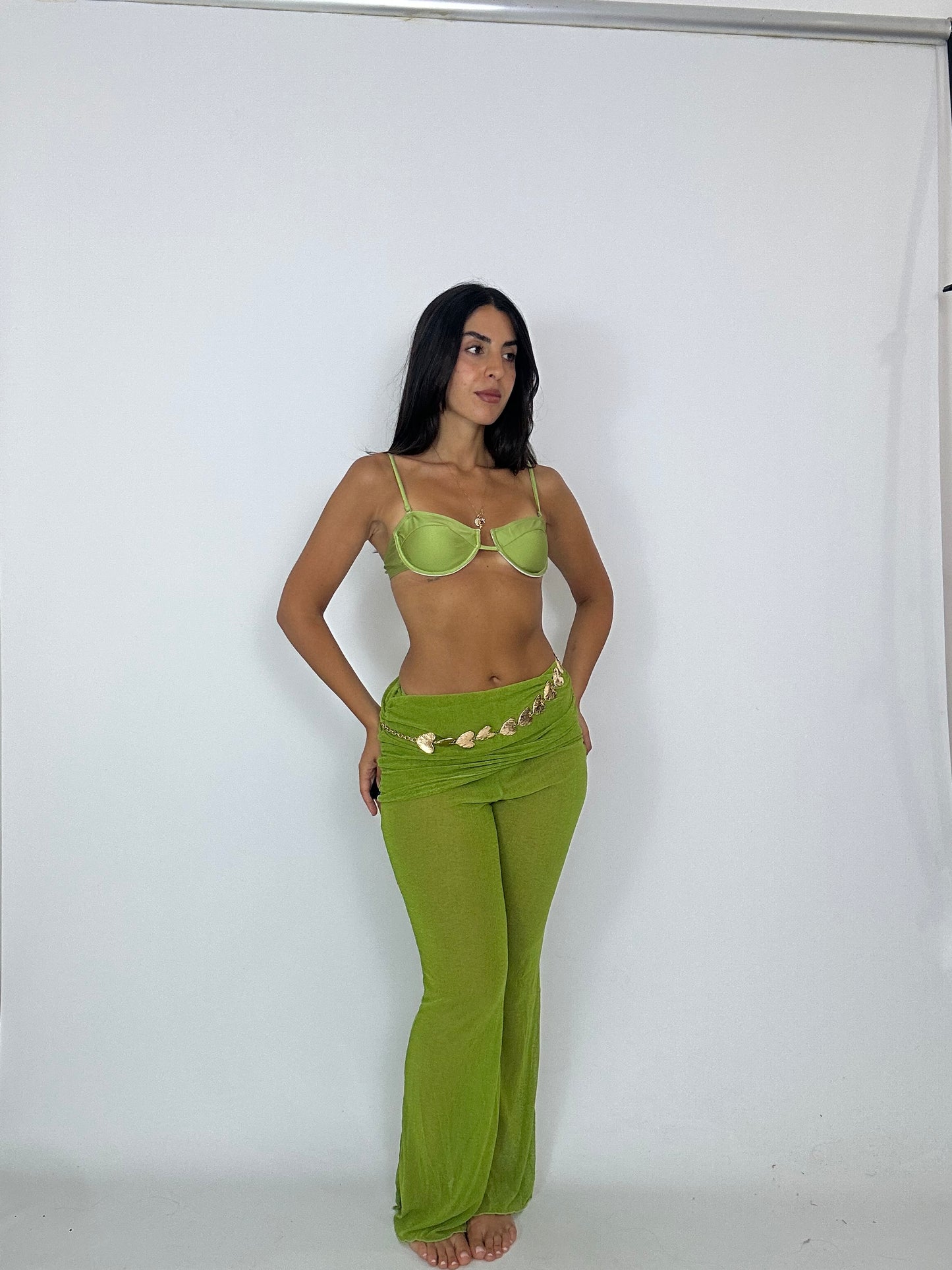 Costume più pantalone velato verde