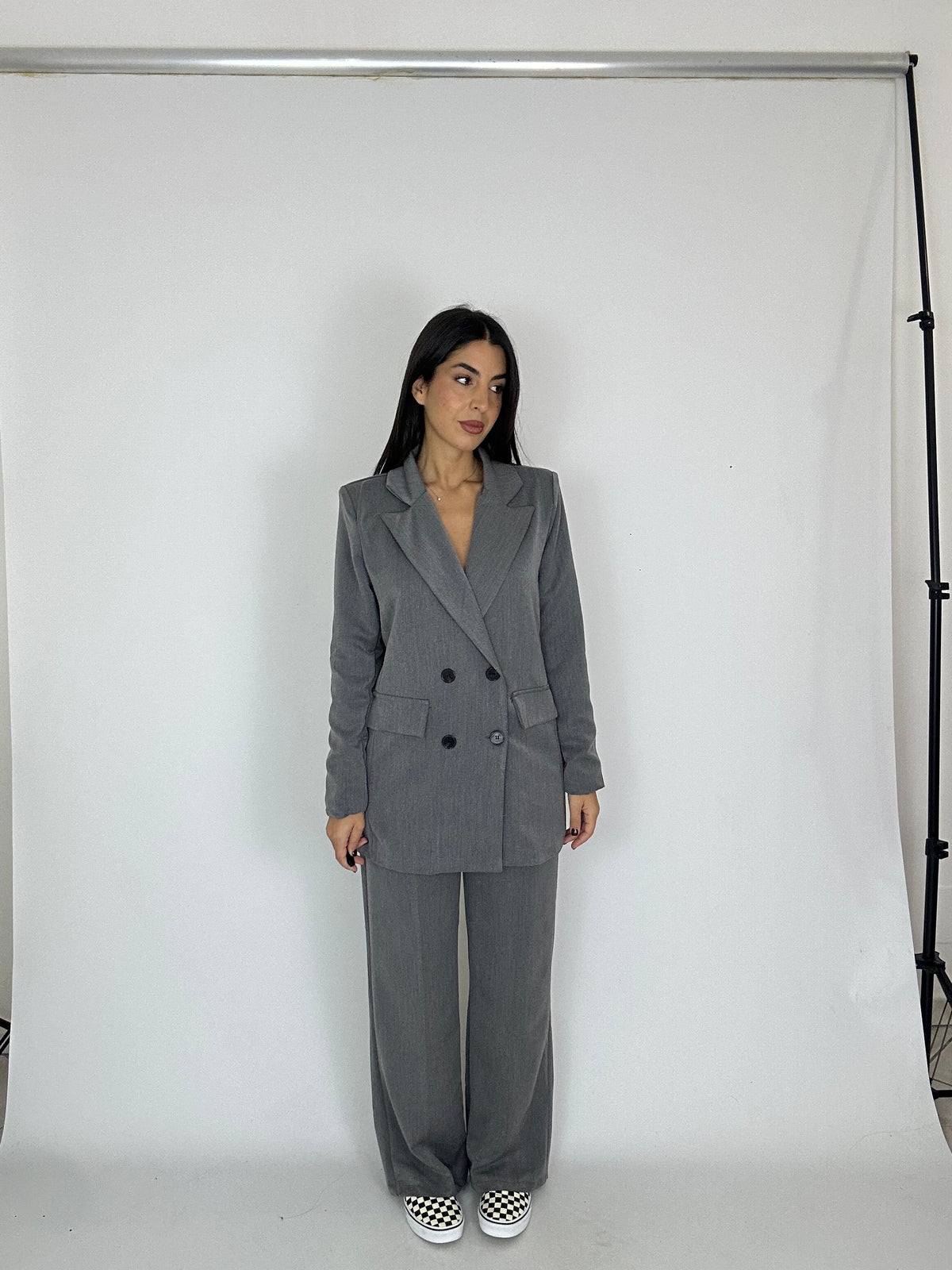 Tailleur grigio doppio petto