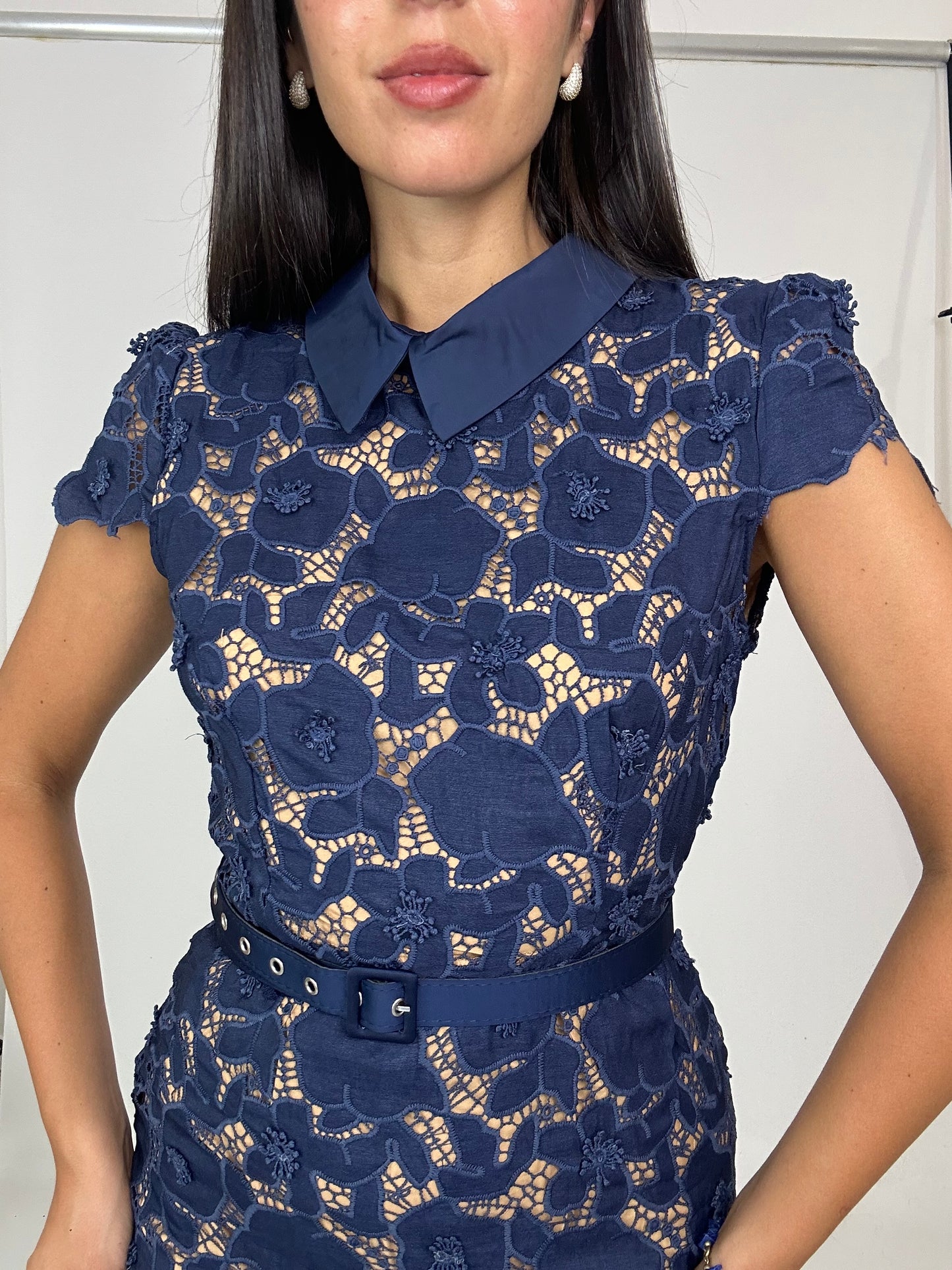Tubino in merletto blu