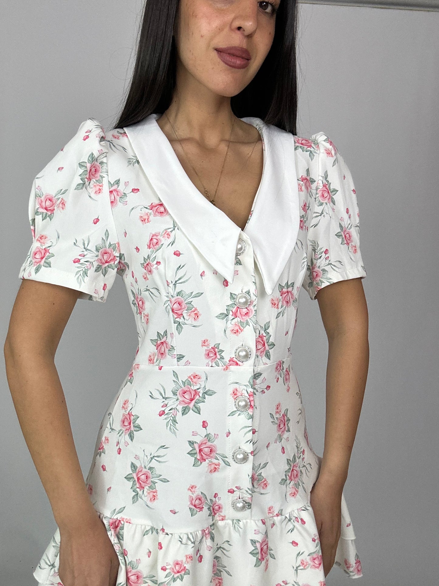 Vestito fiori con colletto