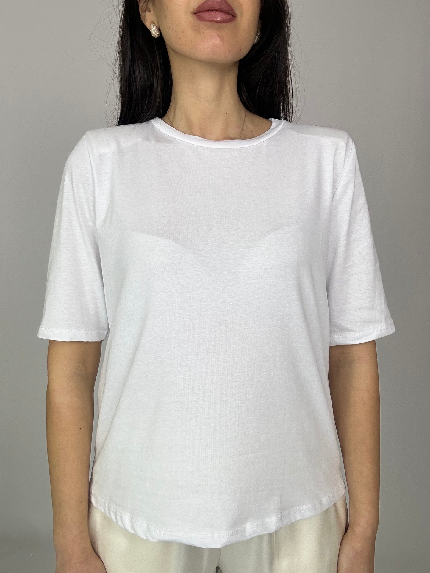 T-shirt basic lucy
