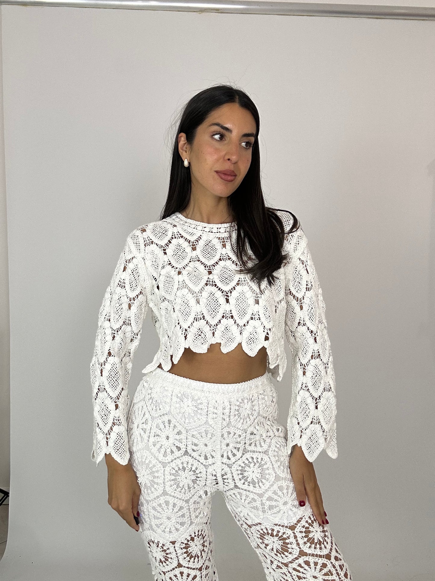 Maglia crochet bianca