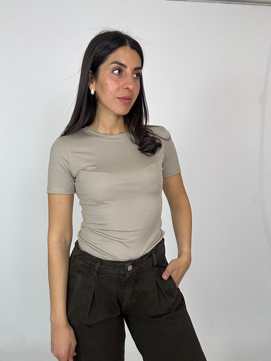 Maglia manica corta aderente elastica