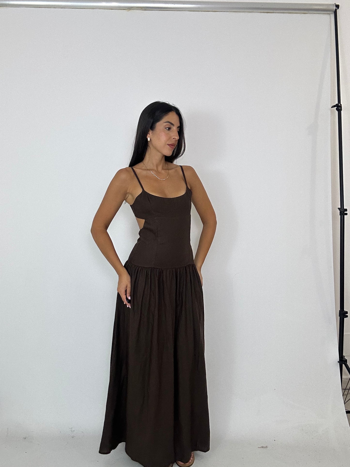 Abito in lino marrone