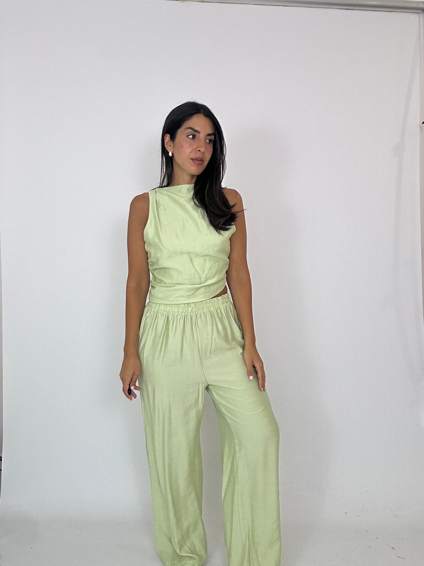 Coordinato menta scollato dietro