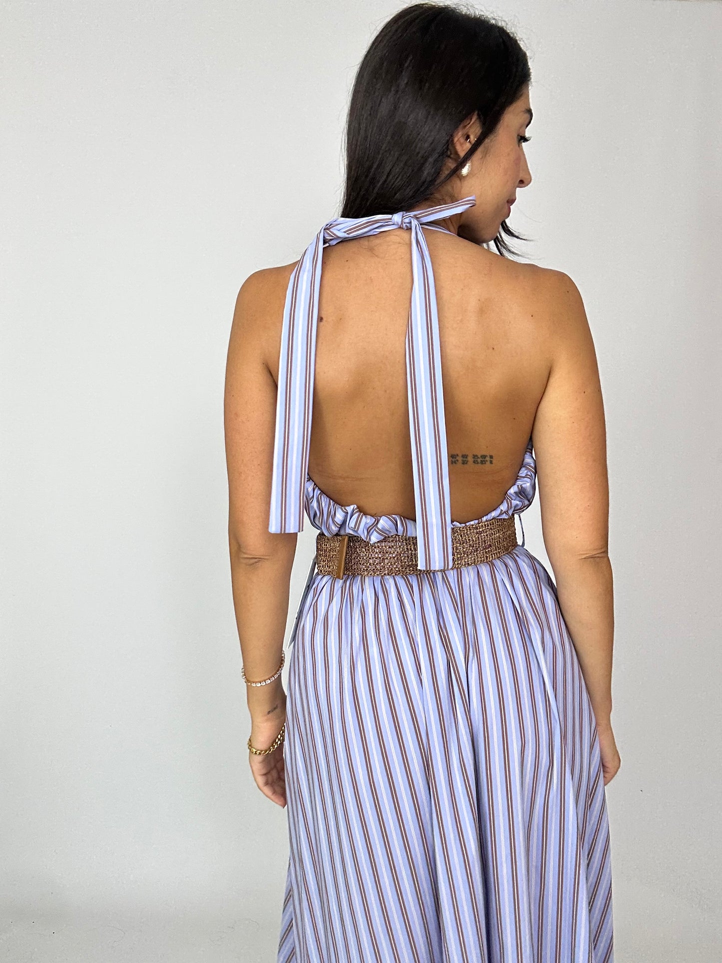Abito midi in cotone con cintura in paglia