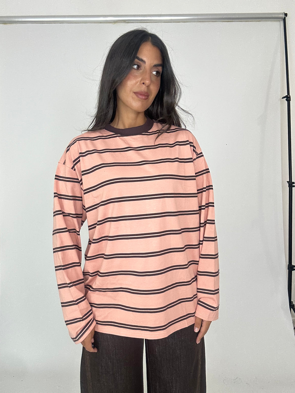 Maglia in cotone striscia marrone rosa