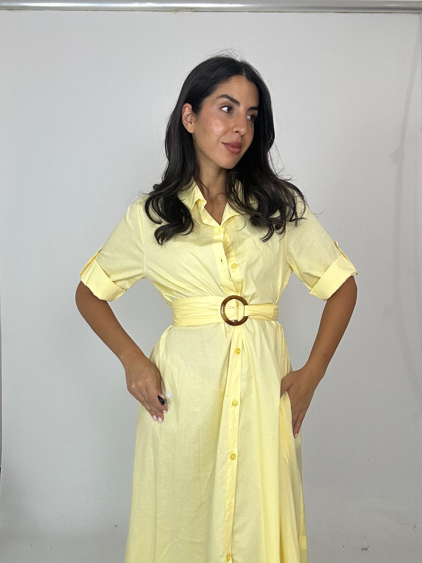 Abito camicia giallo pastello in cotone