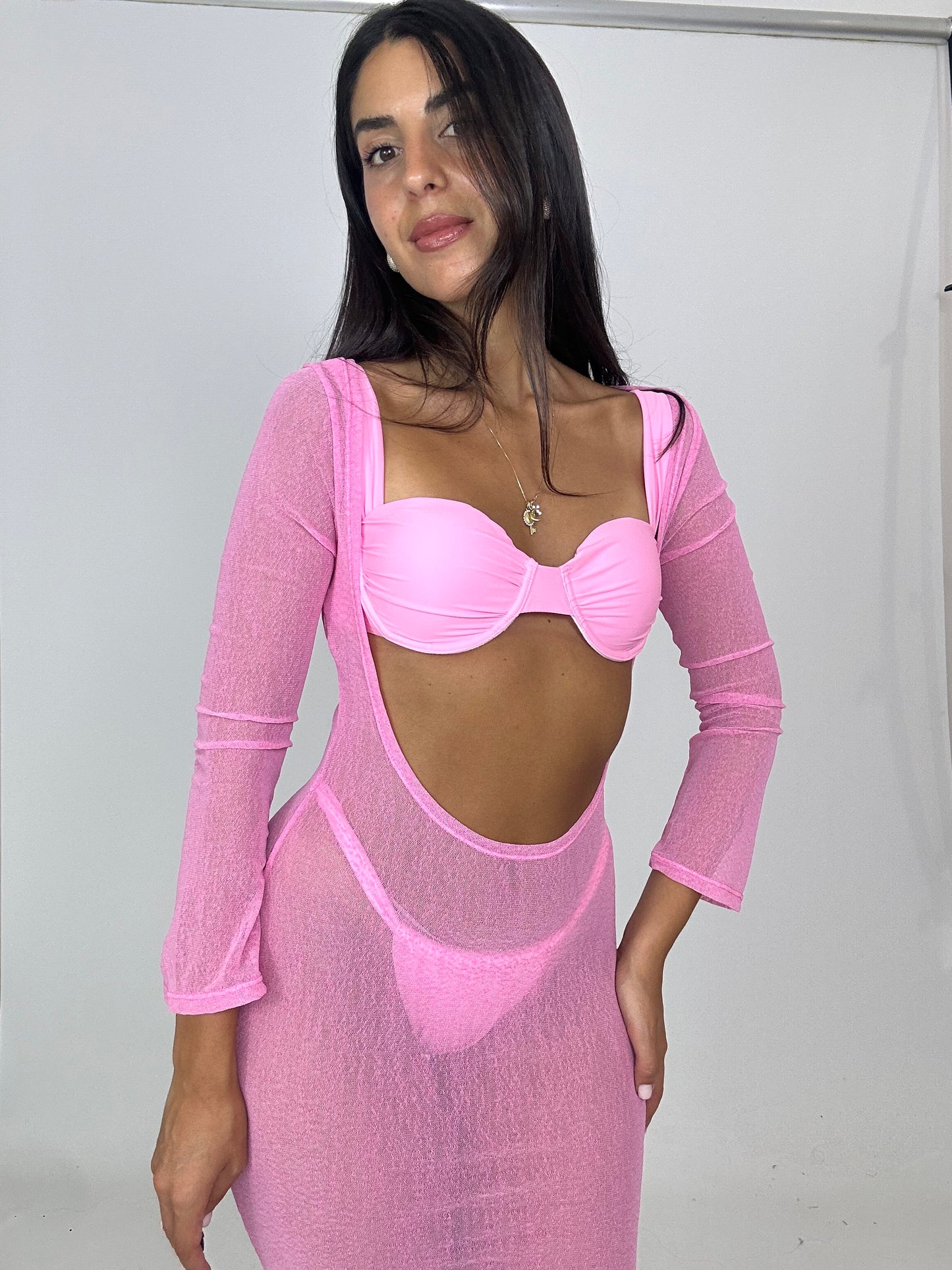 Costume più abito velato rosa