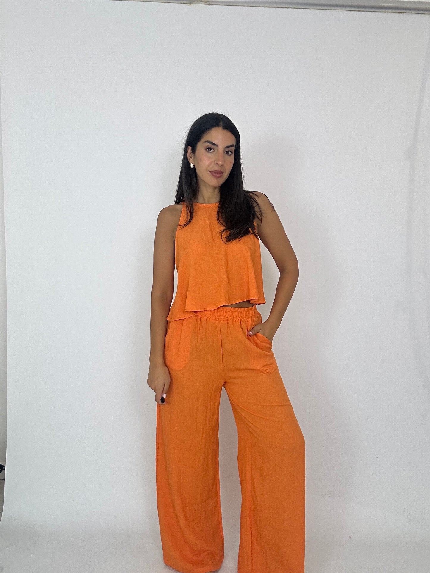 Completo leggero arancione