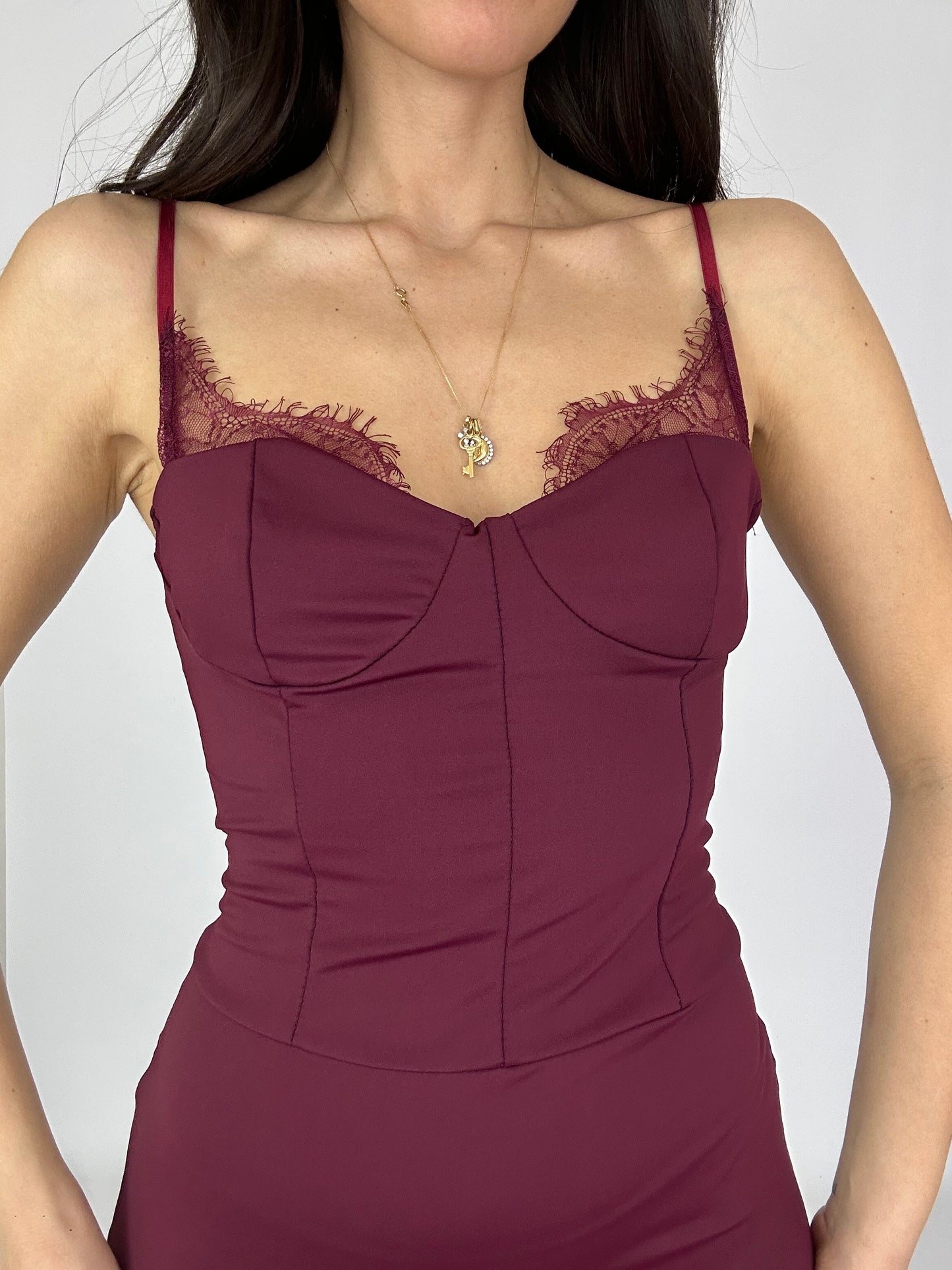 Mini dress con pizzo