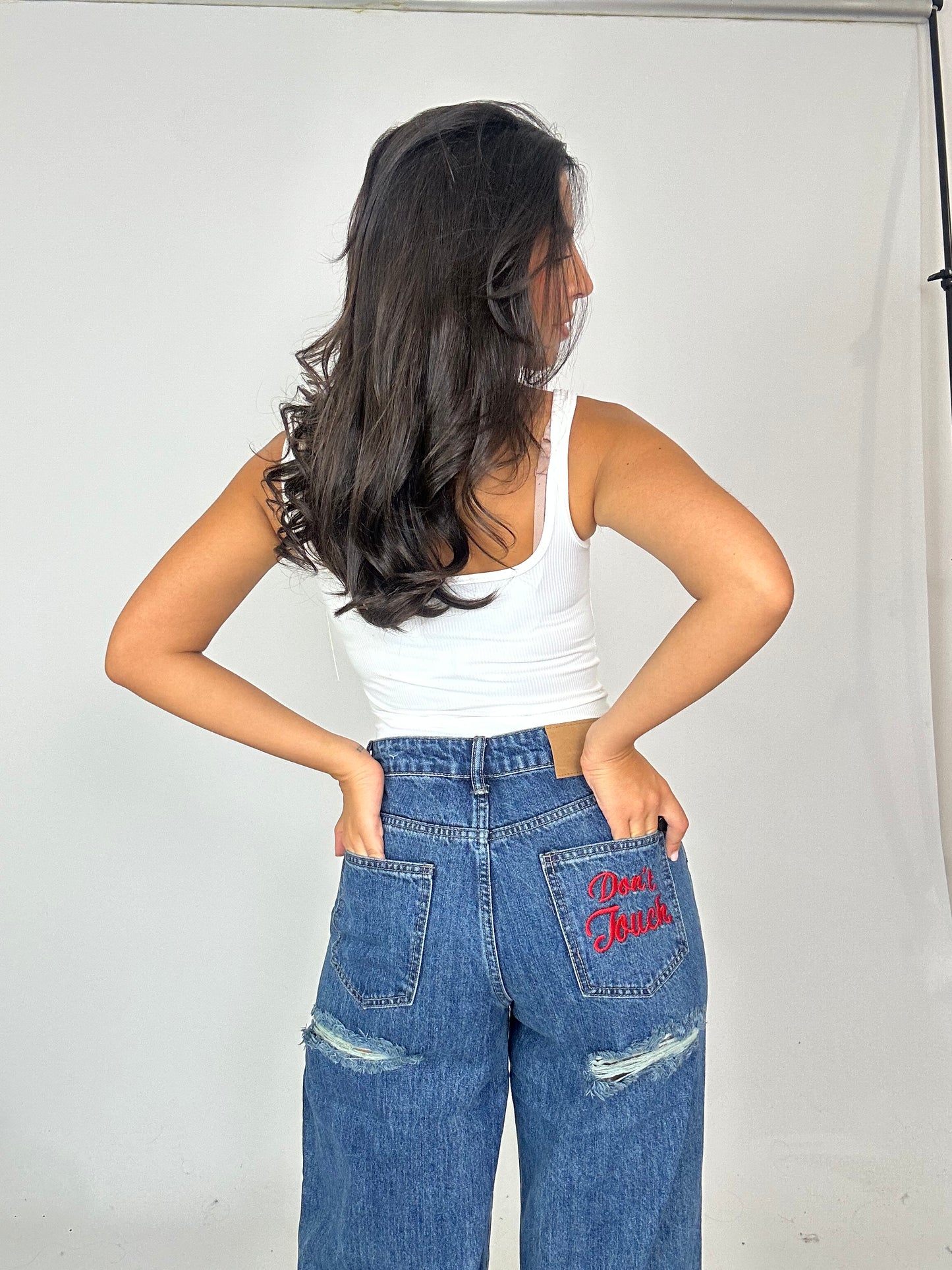Jeans DON’T TOUCH