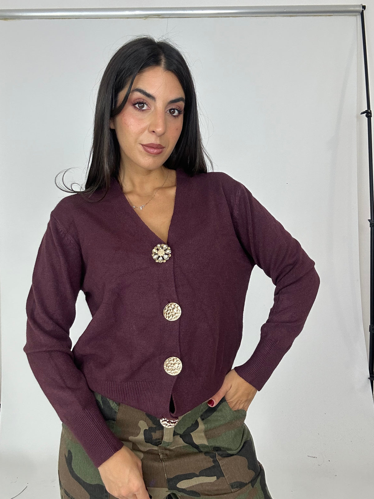 Cardigan bottoni gioiello vinaccio