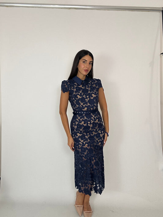 Tubino in merletto blu