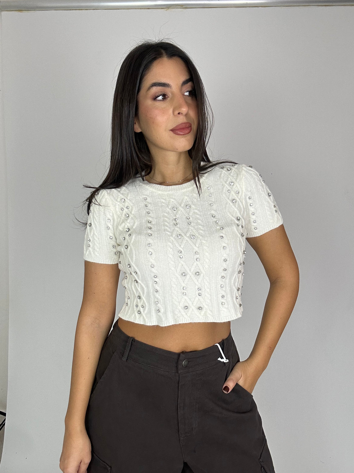 Maglia crop con brillantini
