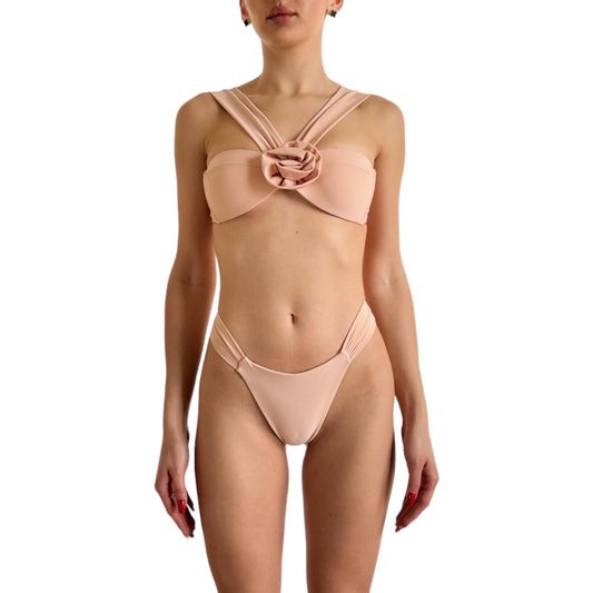 Bikini con rosa nude
