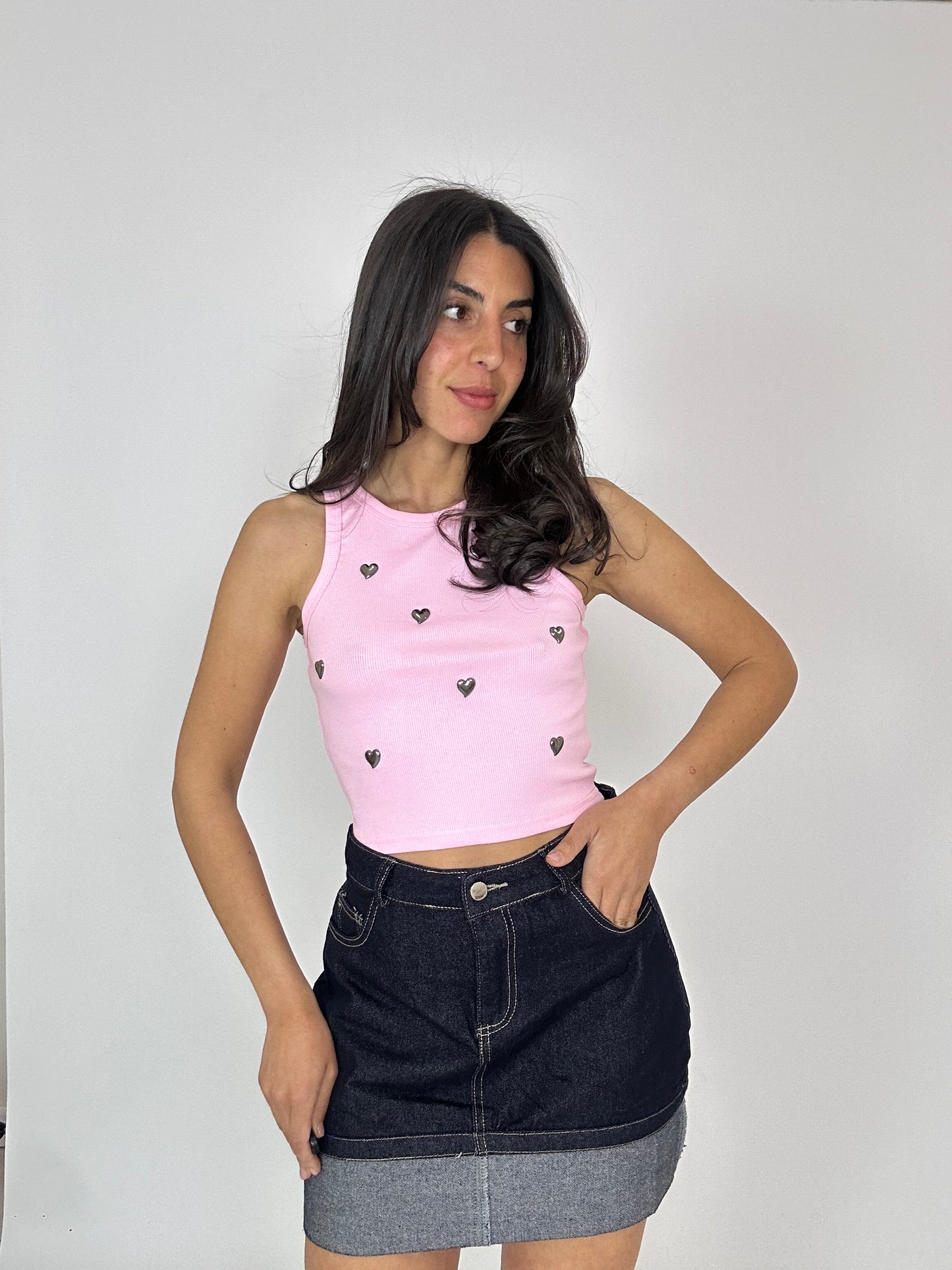 Canotta rosa con cuori