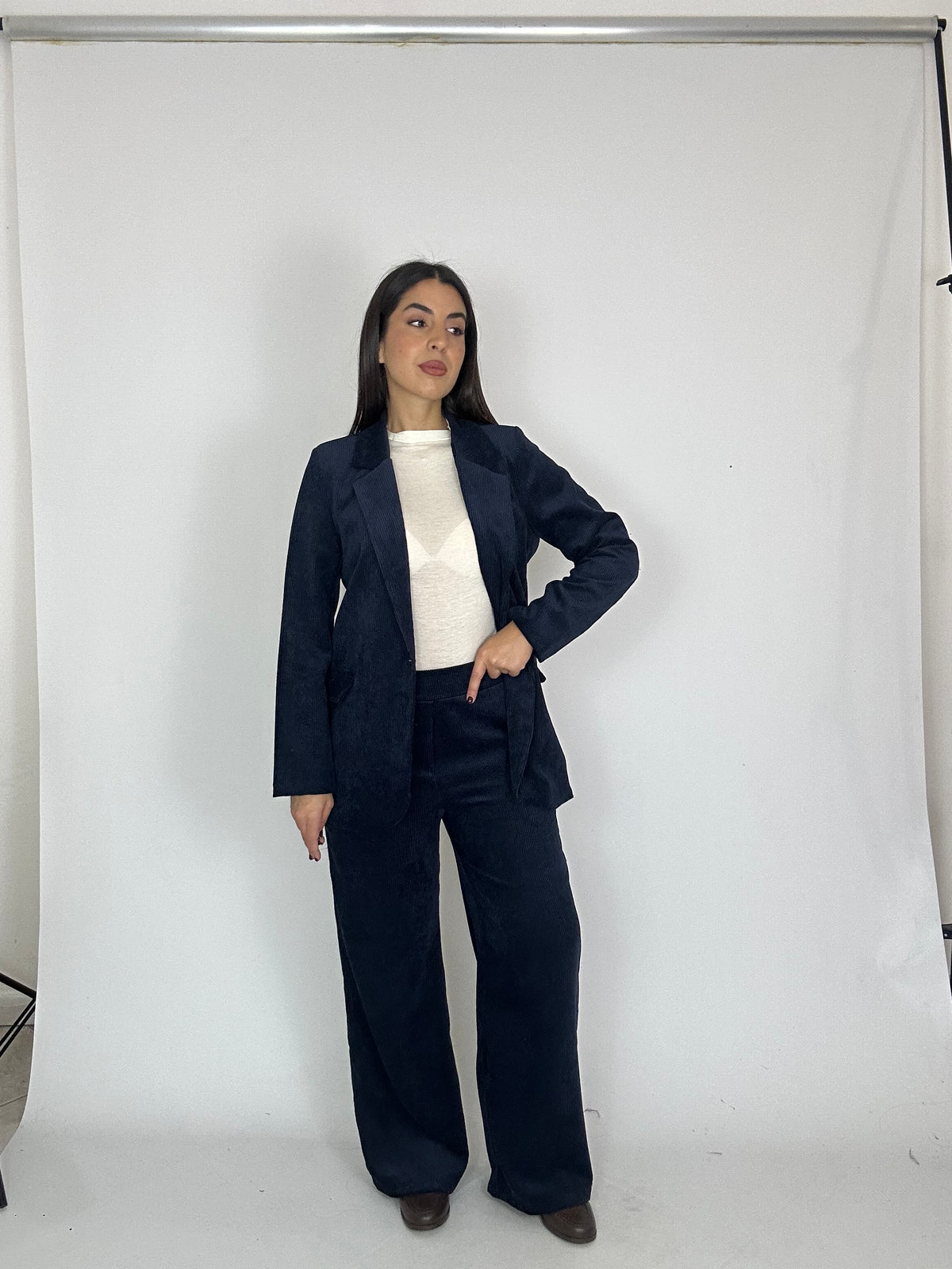 Tailleur a costine in velluto blu