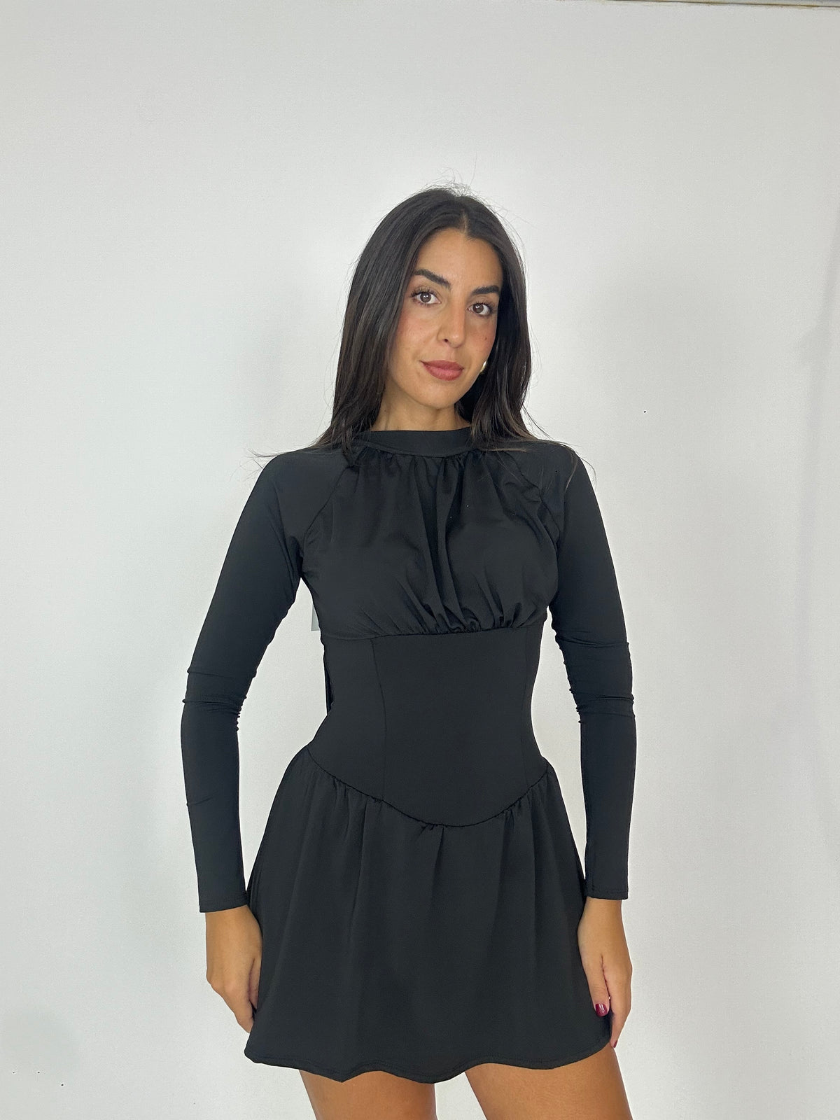 Tutina nera