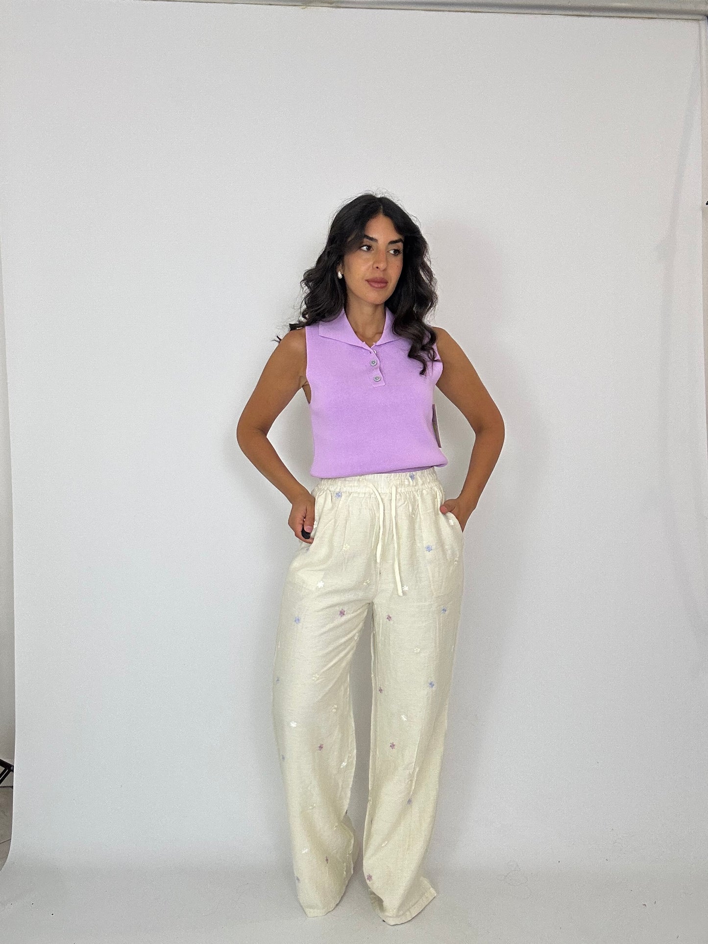 Pantalone monique con fiorellini