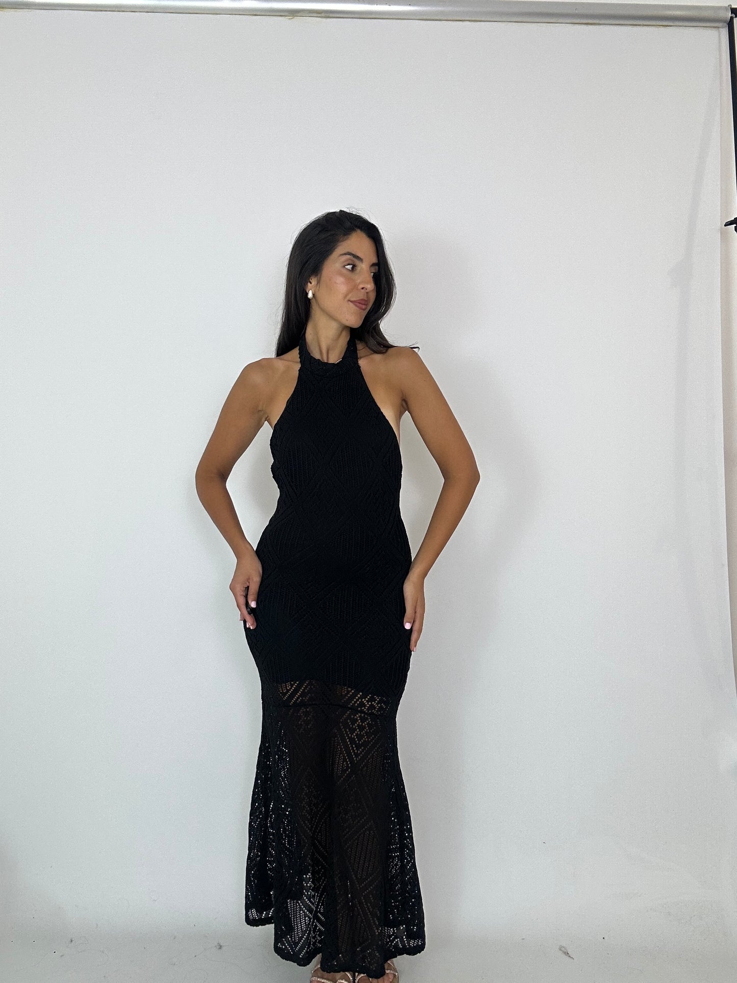 Abito nero con zip