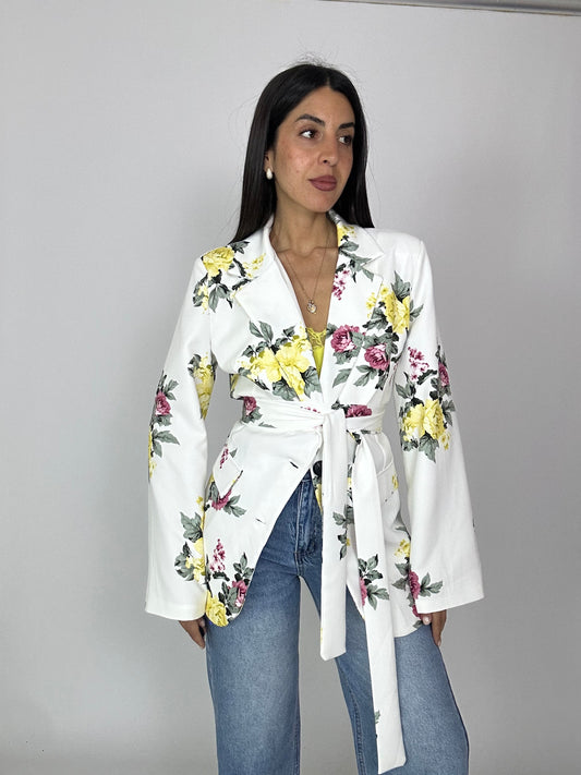 Blazer con cinturino