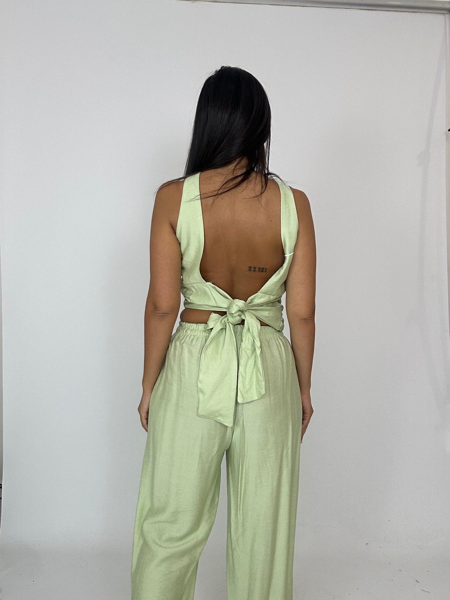 Coordinato menta scollato dietro