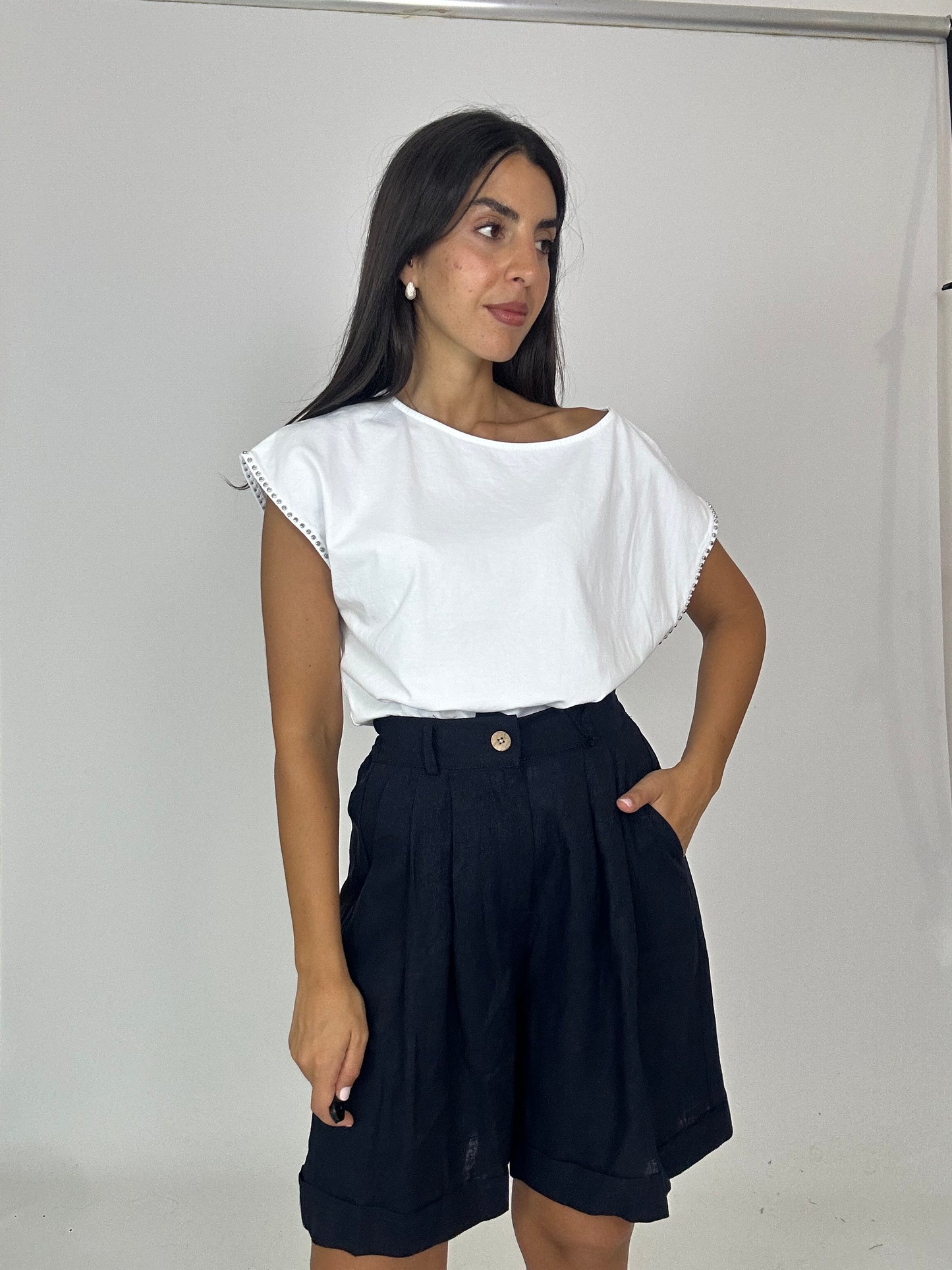 Maglia in cotone con borchie