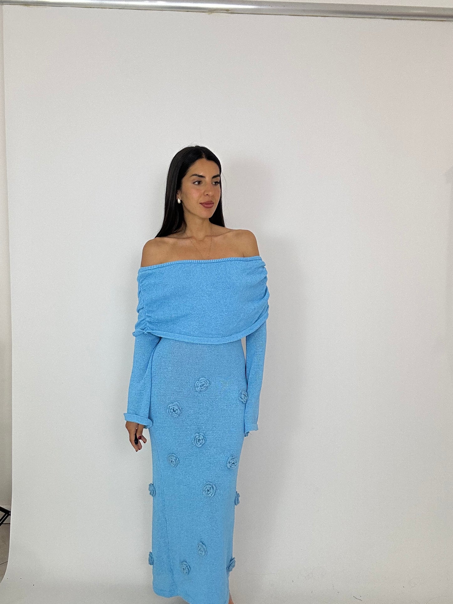 Abito in filo con fiori azzurro