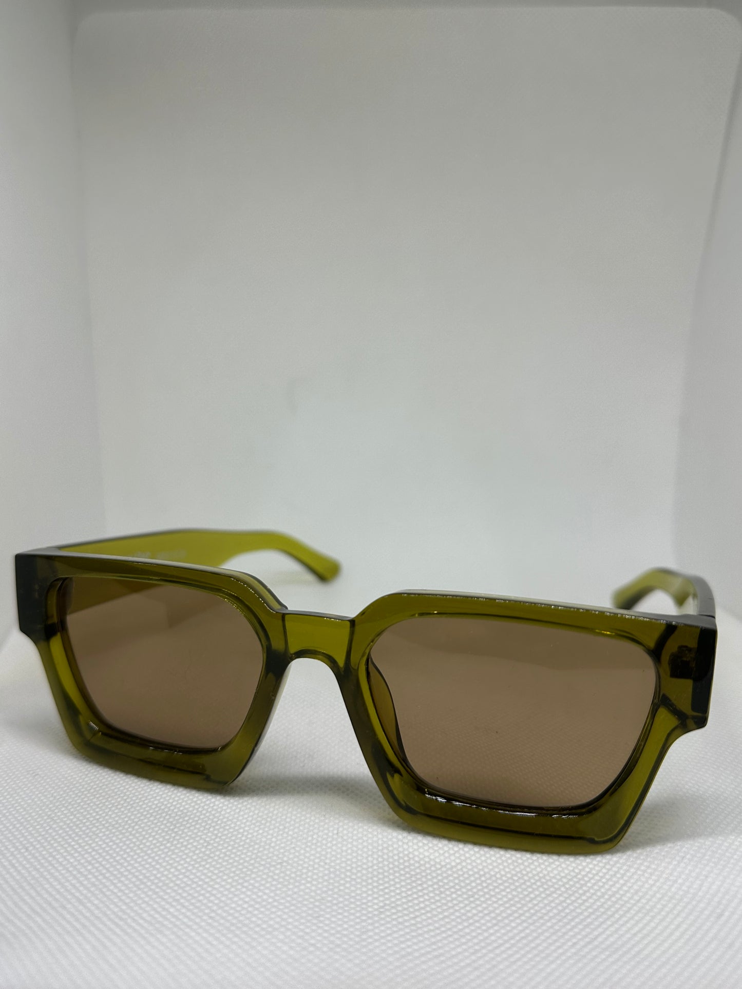 Occhiali grandi verdi