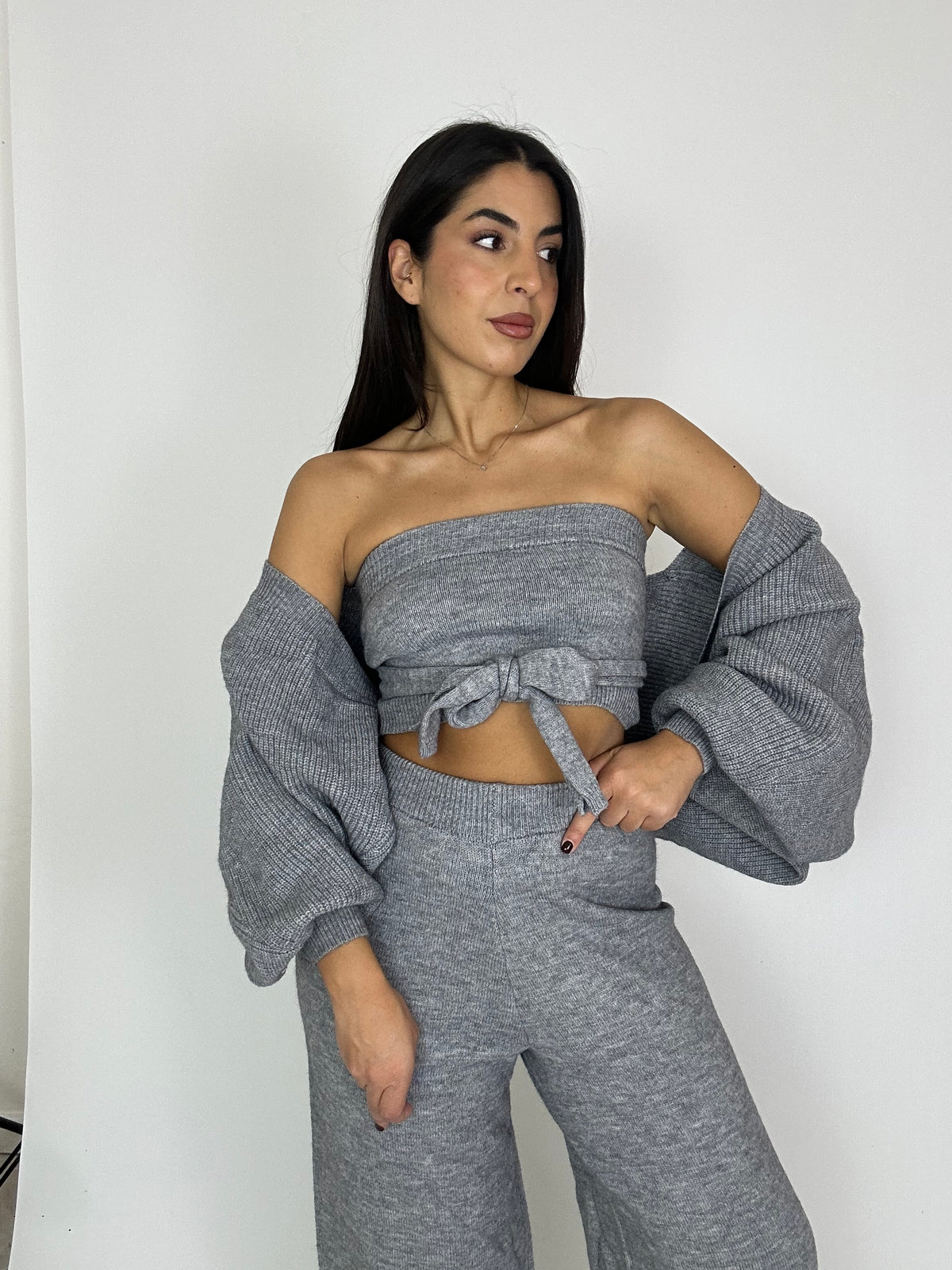 Coordinato tre pezzi in lana grigio