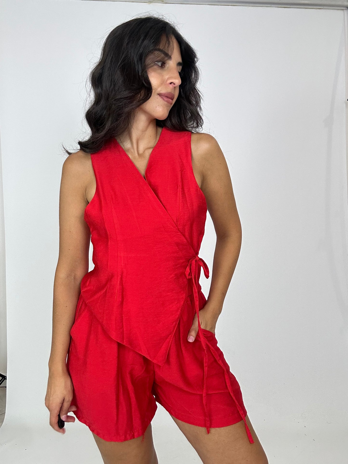 Coordinato rosso gilet pantaloncino