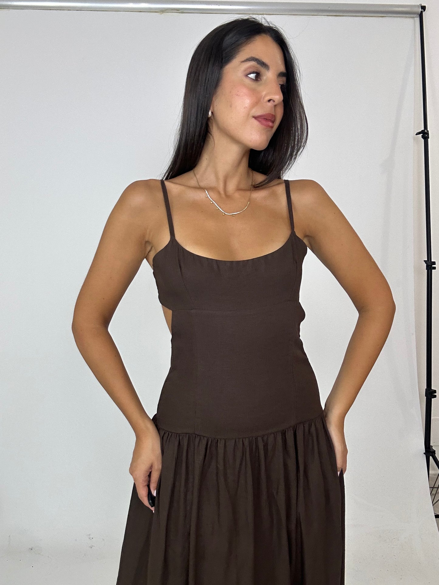Abito in lino marrone