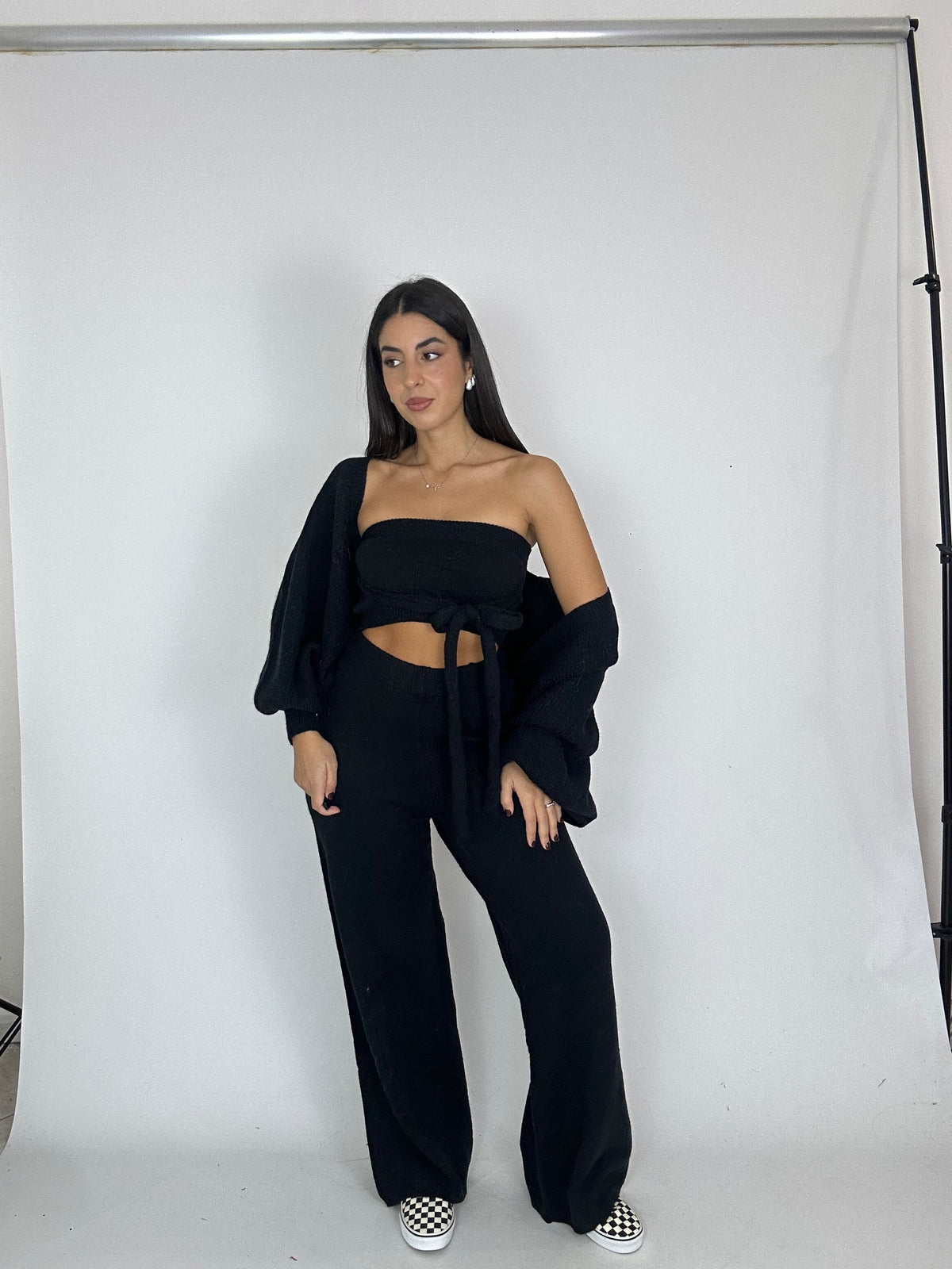 Coordinato tre pezzi in lana nero